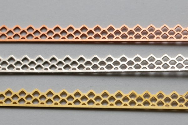 Dragon Scales Decorative Bezel Wires