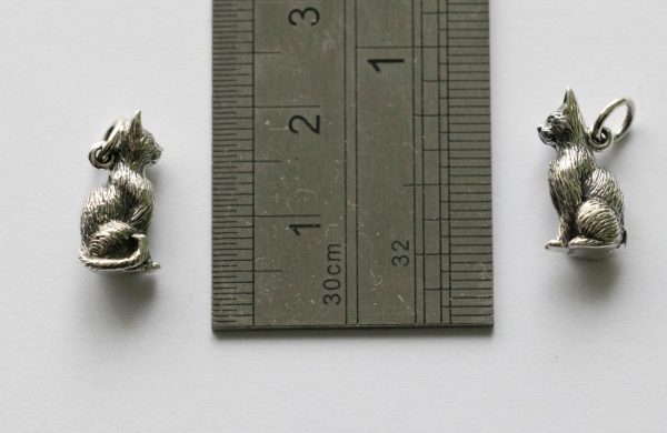 925 Sterling Silver 3D Cat Charm - Image 3
