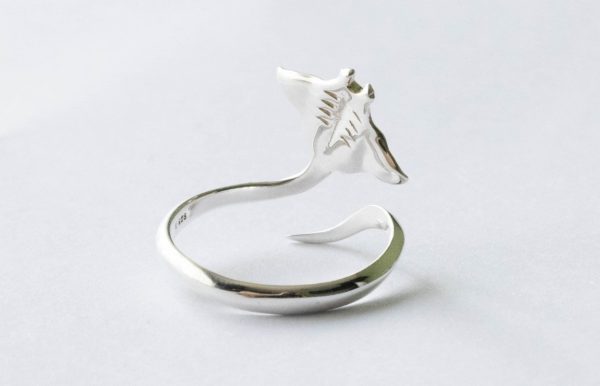 925 Sterling Silver Stingray Adjustable Ring - Image 2