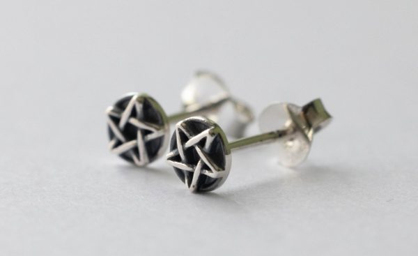 925 Sterling Silver Pentacle Post Earrings ( 1 pair) - Image 2