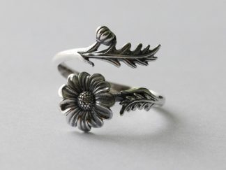 925 Sterling Silver Daisy April Birth Flower Adjustable Ring