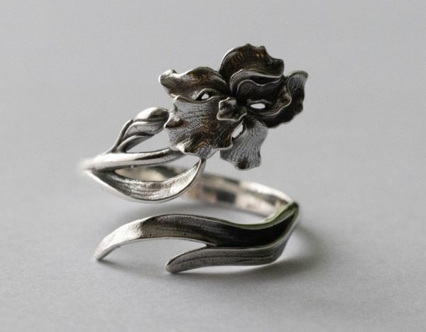 925 Sterling Silver Iris February Birth Flower Adjustable Ring