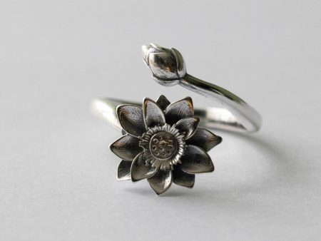 925 Sterling Silver Waterlily July Birth Flower Adjustable Ring