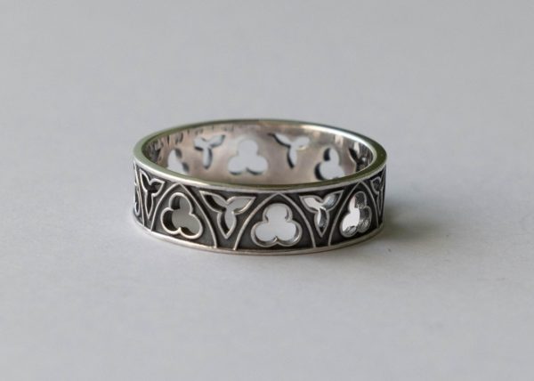 925 Sterling Silver Gothic Window Band Ring