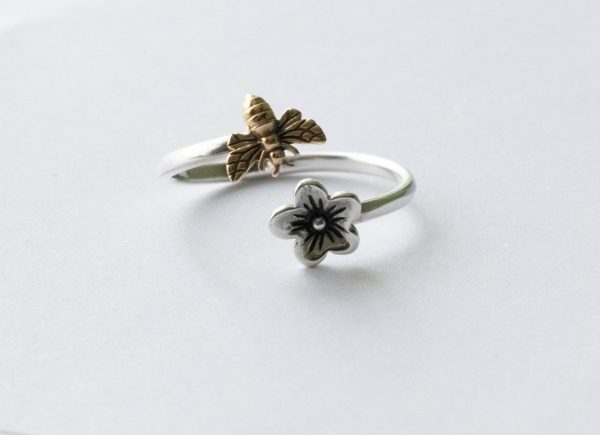 925 Sterling Silver Flower and Bronze Bee Adjustable Ring