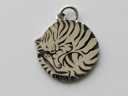 925 Sterling Silver Curled Cat Charm