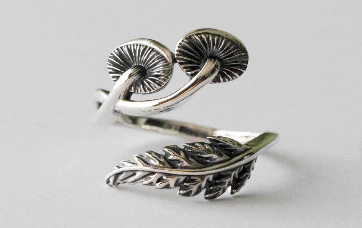 925 Sterling Silver Mushroom and Fern Adjustable Ring