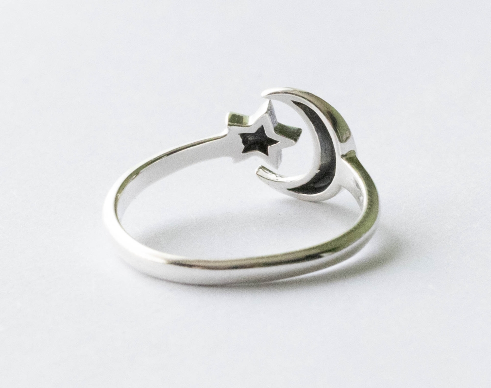 925 Sterling Silver Small Moon and Star Adjustable Ring - Image 4