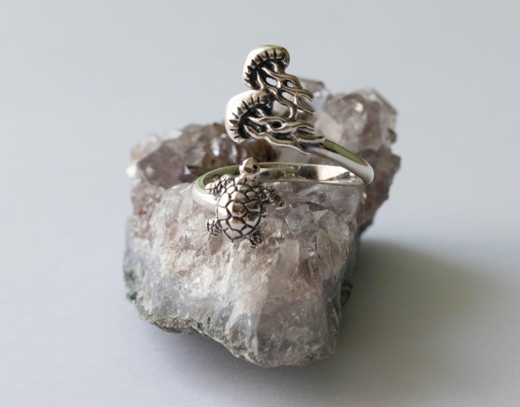 925 Sterling Silver Turtle and Jellyfish Adjustable Ring - Image 5