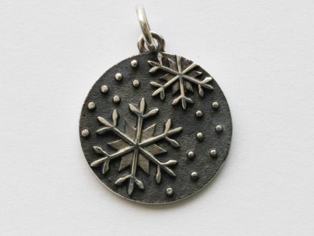 925 Sterling Silver Falling Snowflakes Charm