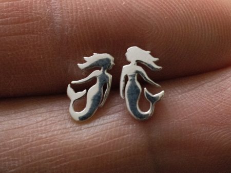 925 Sterling Silver Mermaid Post Earrings ( 1 Pair )