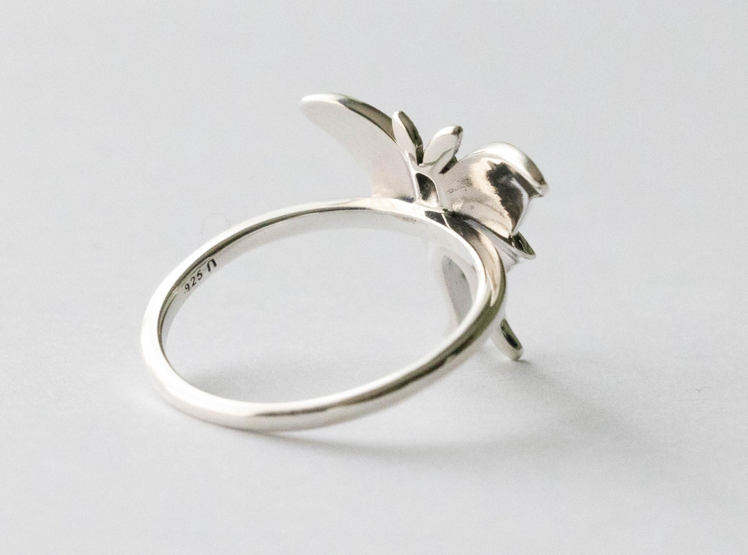 925 Sterling Silver Luna Moth Ring - Image 3