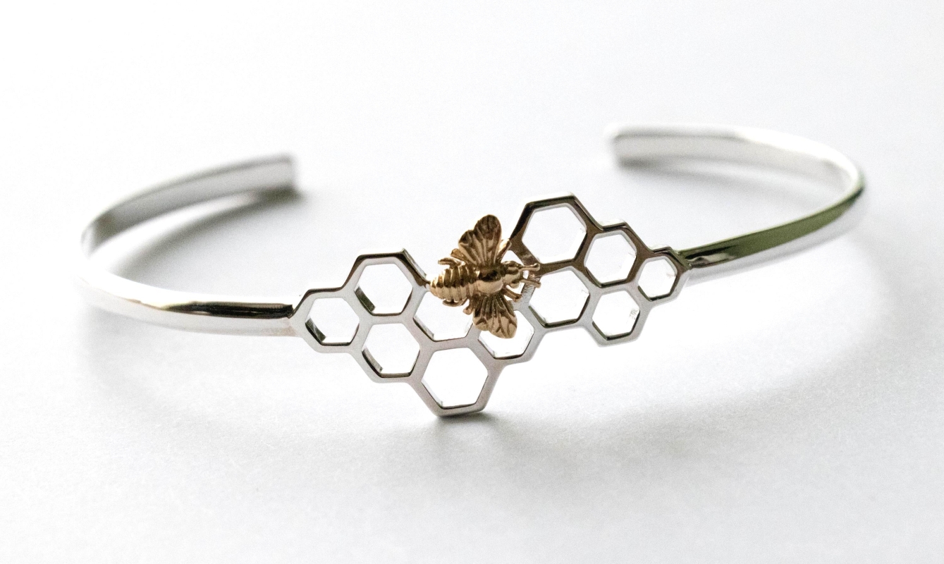 925 Sterling Silver Honeycomb Cuff Bracelet with Bronze Bee