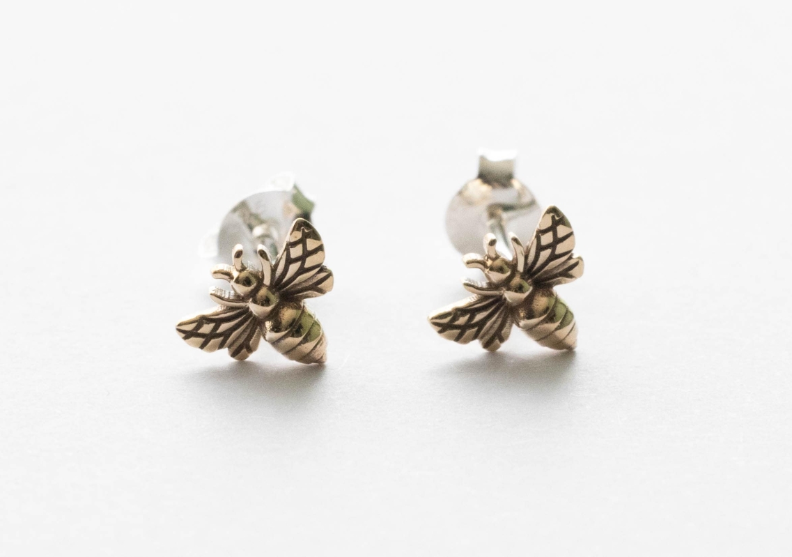 Bronze Bee Post Earrings ( 1 pair)