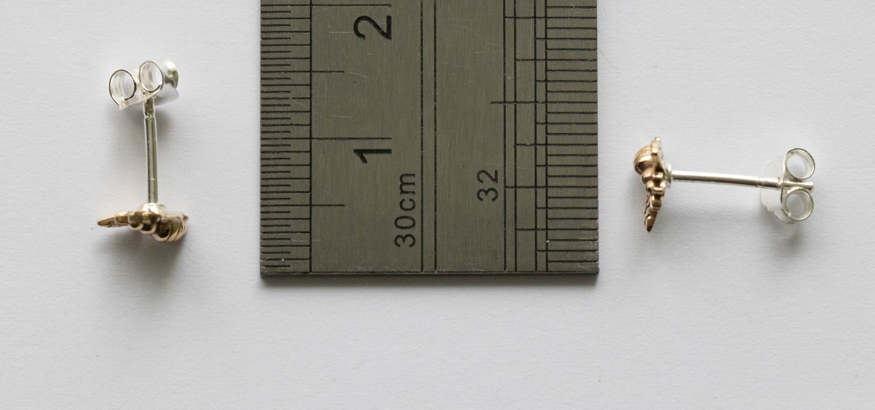 Bronze Bee Post Earrings ( 1 pair) - Image 2