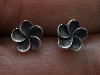 925 Sterling Silver Plumeria Flower Post Earrings ( 1 pair )