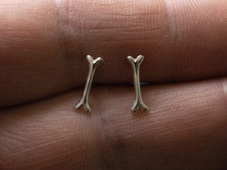 925 Sterling Silver Bone Earrings ( 1 Pair )