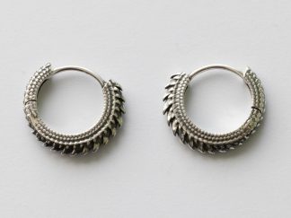 925 Sterling Silver Dragon Scale Huggie Hoop ( 1 pair)