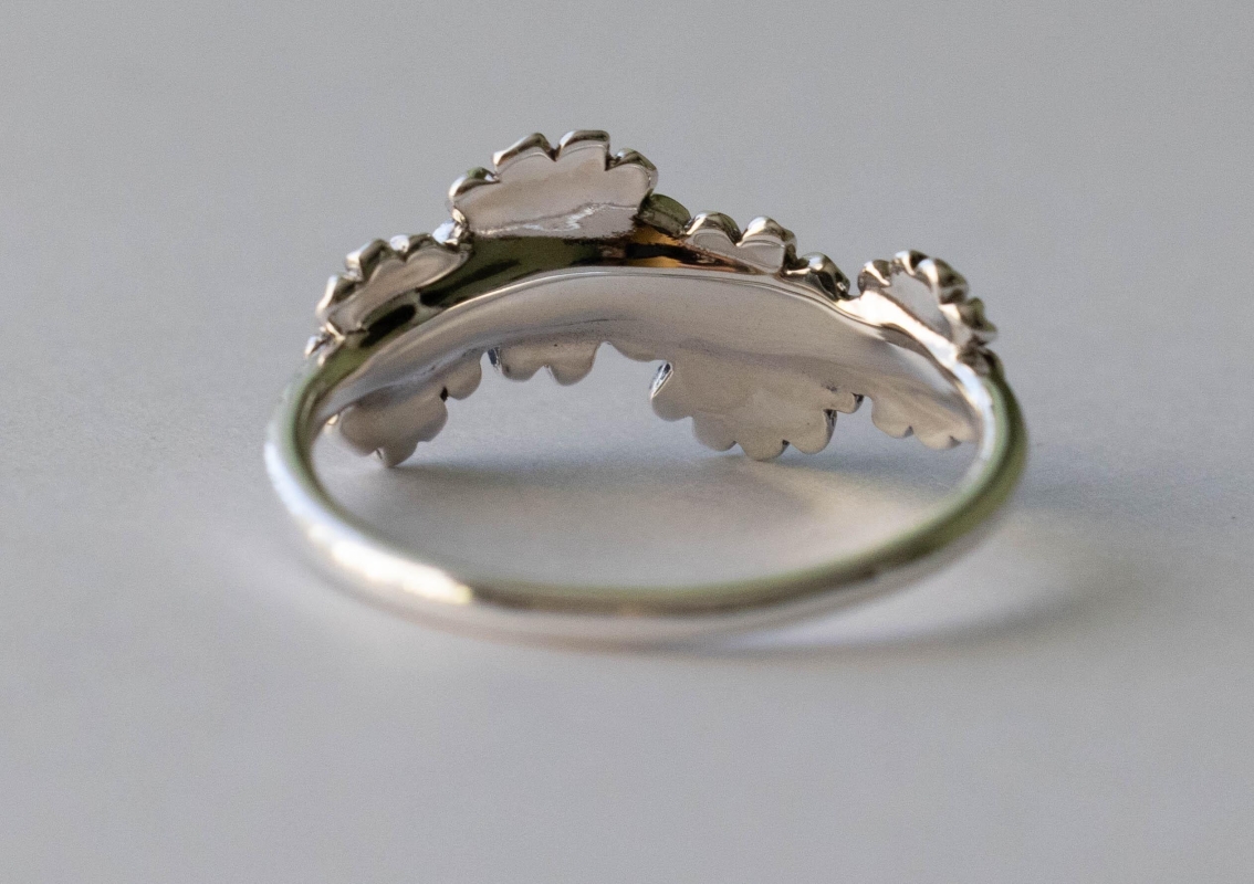 925 Sterling Silver and Bronze Daisy Chain Ring - Image 3