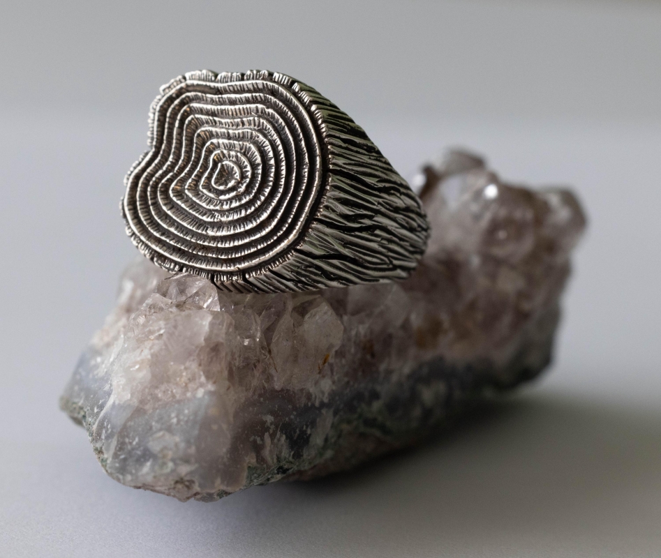 925 Sterling Silver Tree Stump Ring - Image 4