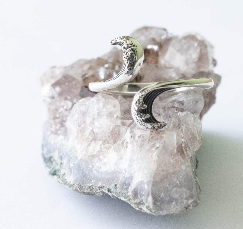 925 Sterling Silver Stylized Wave Adjustable Ring - Image 3