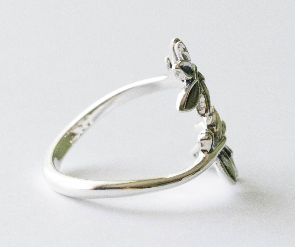 925 Sterling Silver Laurel Wreath Adjustable Ring - Image 2