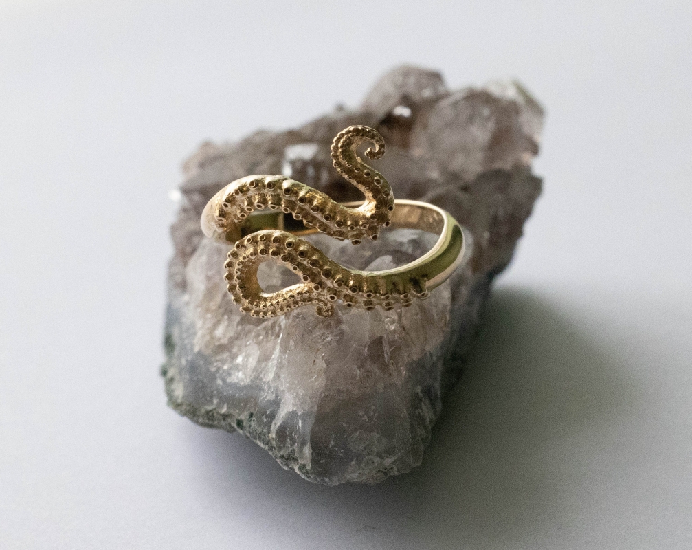 Bronze Octopus Tentacle Adjustable Ring - Image 3